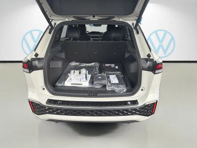 2026 Volkswagen Tiguan — photo 21 view