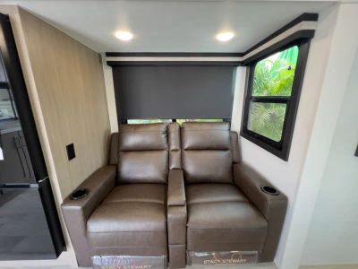 2026 Jayco NORTH TRAIL — photo 13 view