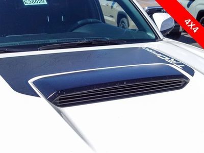 2023 Toyota Tacoma — photo 7 view