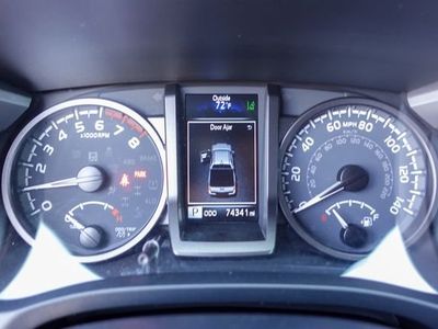 2023 Toyota Tacoma — photo 22 view