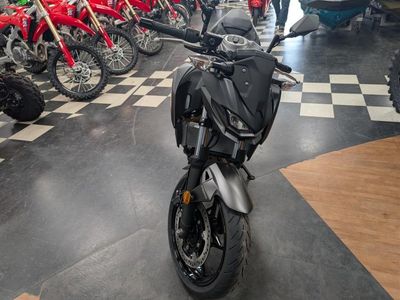 2026 Kawasaki Z500 ABS - Photo 4