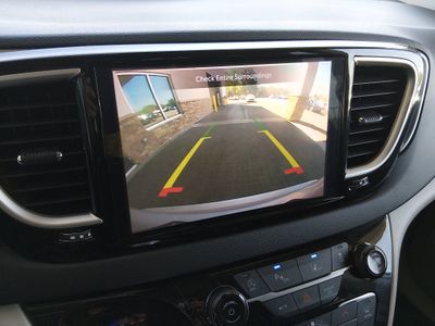 2023 Chrysler Pacifica — photo 16 view