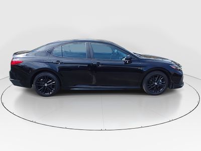 2025 Toyota Camry — photo 8 view