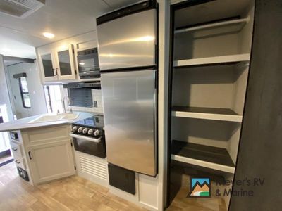 2022 Keystone RV Hideout - Photo 10
