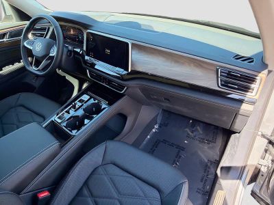 2026 Volkswagen Atlas — photo 13 view