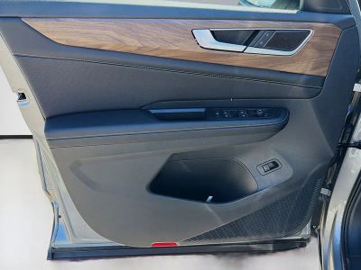 2026 Volkswagen Atlas — photo 22 view