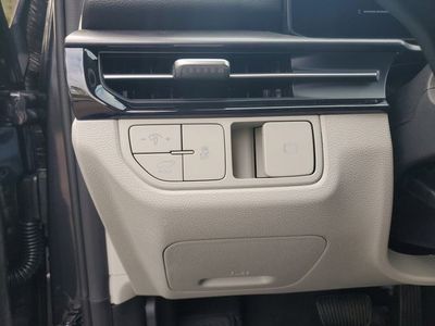 2026 Kia Sportage — photo 10 view