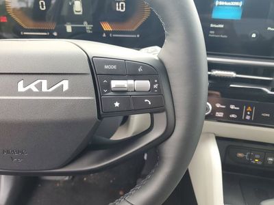 2026 Kia Sportage — photo 12 view