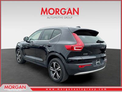 2023 Volvo XC40 — detail view