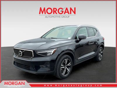 2023 Volvo XC40 — photo 7 view
