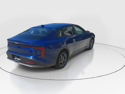2025 Kia K4 — photo 7 view