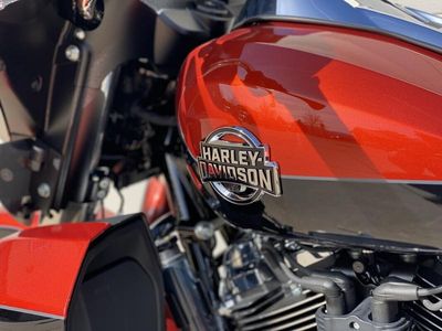 2025 Harley-Davidson FLHXU - Street Glide Ultra - Photo 11