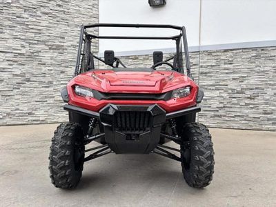 2025 Honda Pioneer 1000 — side profile view