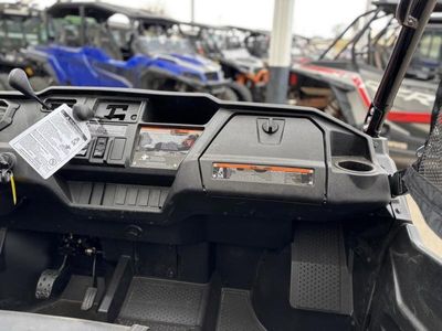 2025 Honda Pioneer 1000 — photo 8 view