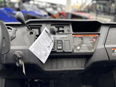 2025 Honda Pioneer 1000 — photo 10 view