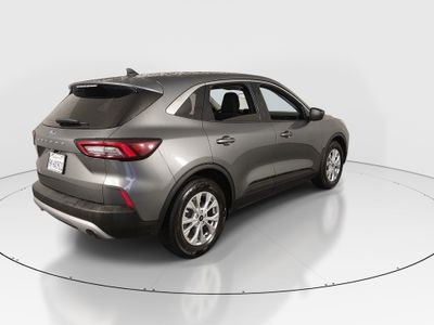 2024 Ford Escape — photo 7 view