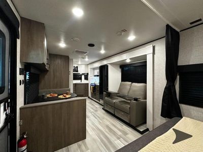 2025 Wayfinder RV Go Play - Photo 4