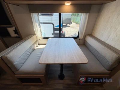 2022 Prime Time RV Avenger - Photo 17