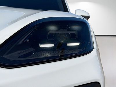 2025 Porsche Cayenne - Photo 9