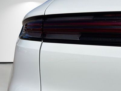 2025 Porsche Cayenne - Photo 10