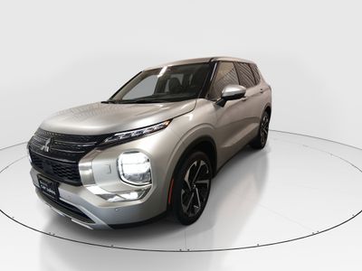 2024 Mitsubishi Outlander - Photo 3