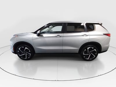 2024 Mitsubishi Outlander - Photo 4