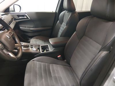 2024 Mitsubishi Outlander - Photo 24