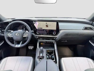 2026 Lexus TX — photo 17 view