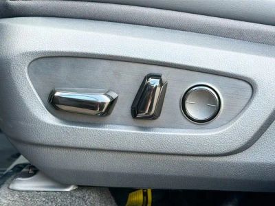 2026 Lexus TX — photo 27 view