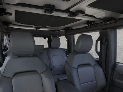 2026 Ford Bronco - Photo 12