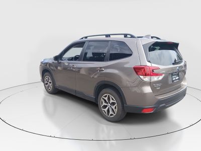 2023 Subaru Forester - Photo 5
