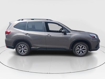 2023 Subaru Forester - Photo 8