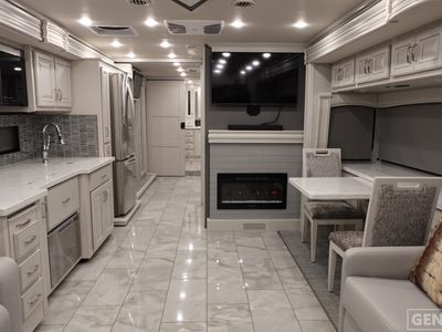 2026 Holiday Rambler Endeavor - Photo 5