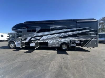 2026 Jayco SENECA PRESTIGE - Photo 23
