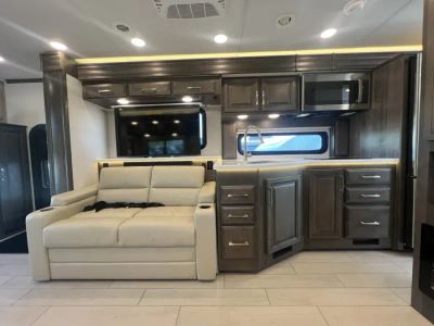 2026 Jayco SENECA PRESTIGE - Photo 7