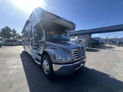 2026 Jayco SENECA PRESTIGE - Photo 1