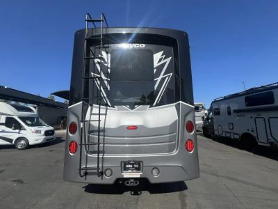 2026 Jayco SENECA PRESTIGE - Photo 25