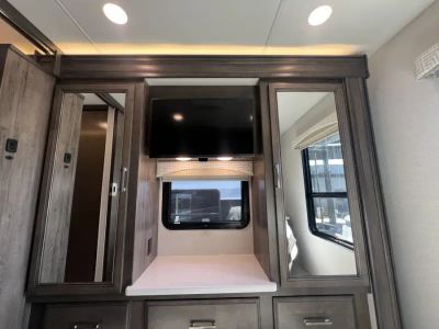 2026 Jayco SENECA PRESTIGE - Photo 21