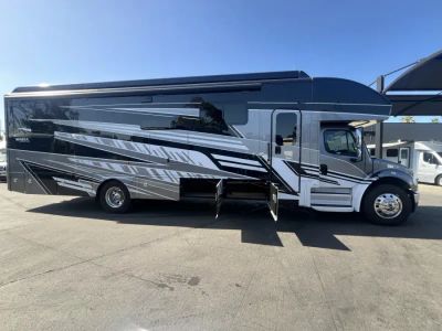 2026 Jayco SENECA PRESTIGE - Photo 24