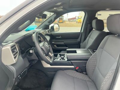 2026 Toyota Sequoia — photo 9 view