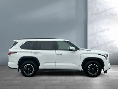 2026 Toyota Sequoia — photo 7 view