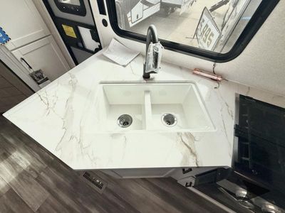 2026 Jayco Jay Flight SLX - Photo 6