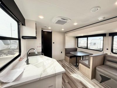 2026 Jayco Jay Flight SLX - Photo 4