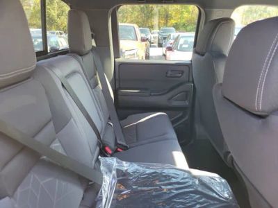 2026 Nissan Frontier — photo 27 view