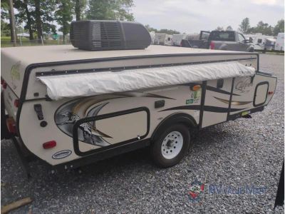 2017 Coachmen RV Clipper Camping Trailers — photo 9 view
