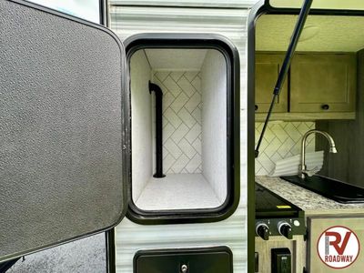 2025 SunRay 129 - Photo 11