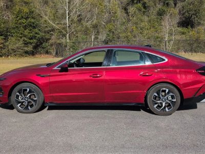 2025 Hyundai Sonata - Photo 2