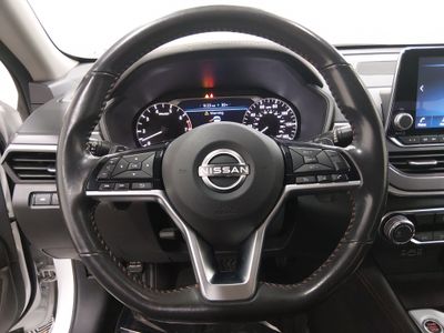2023 Nissan Altima — photo 12 view