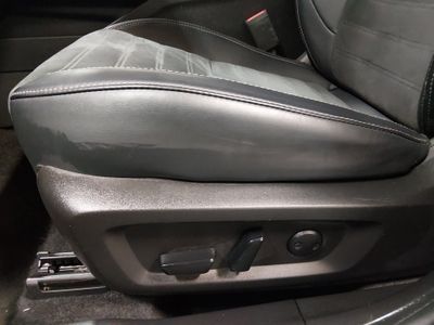 2024 Mitsubishi Outlander - Photo 24