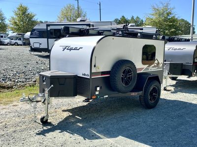 2026 inTech RV Flyer Chase — rear three-quarter view